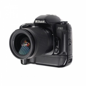 Used Nikon F80 + 28-100mm F3.5-5.6 Lens